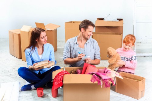 Van removal service for residential and commercial customers in Tooting
